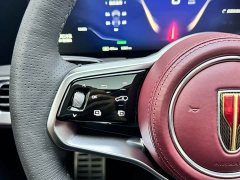 Hongqi E-HS9 690km flagship version six seats - фото 20