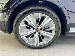 Hongqi E-HS9 690km flagship version six seats - фото 5