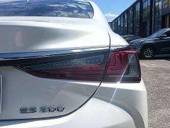 Lexus ES 200 Edition - фото 11