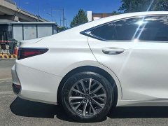 Lexus ES 200 Edition - фото 12