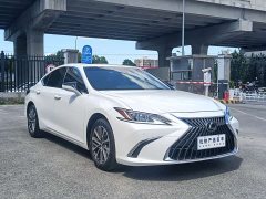 Lexus ES 200 Edition - фото 4