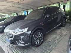 Hongqi HS5 facelift 2.0T Zhilian Qixiang four-wheel drive version - фото 2