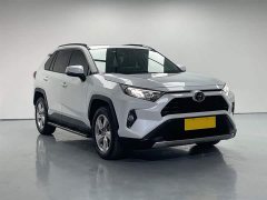 Toyota RAV4 Rongfang 2.0L CVT two-wheel drive fashion PLUS version - фото 3