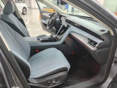 Hongqi H5 PHEV 170 super hybrid version - фото 14