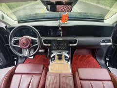 Hongqi E-HS9 460km flagship version six seats - фото 13
