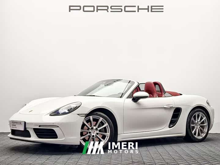 Porsche 718 Boxster 2.0T - автомобиль из Китая