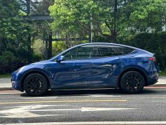 Tesla Model Y long-range all-wheel drive version - фото 5