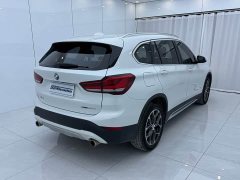 BMW X1 2022 sDrive20Li Fashion - фото 4