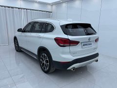 BMW X1 2022 sDrive20Li Fashion - фото 6