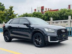 Audi Q2L 35 TFSI aggressive and dynamic - фото 3