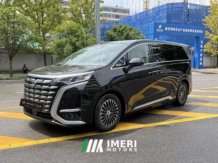 Denza D9 2022 DM-i 970 four-wheel drive flagship - автомобиль из Китая
