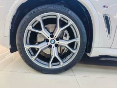 BMW X5 2022 facelift xDrive 40Li M sports package - фото 20