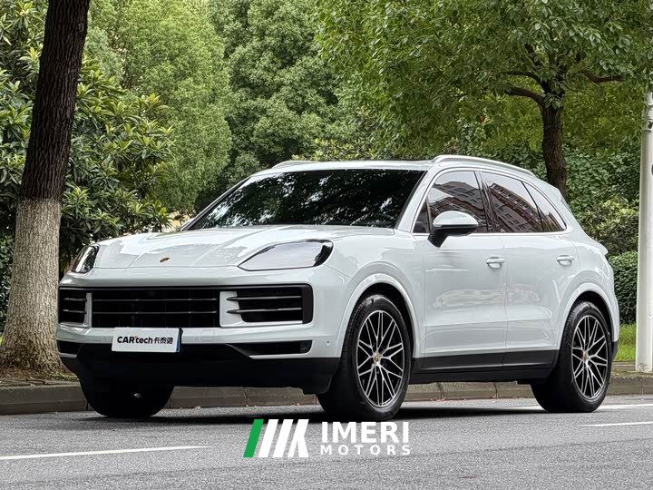 Porsche Cayenne 2024 Cayenne 3.0T - автомобиль из Китая