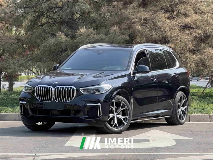 BMW X5 2022 facelift xDrive 40Li M sports package - автомобиль из Китая