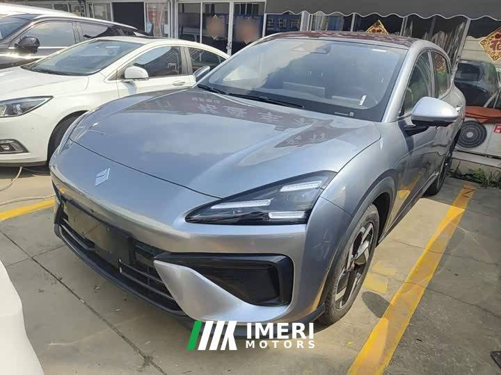 Baojun Yunhai 140km plug-in hybrid version - автомобиль из Китая
