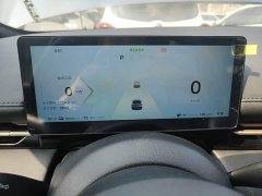 Baojun Yunhai 140km plug-in hybrid version - фото 12