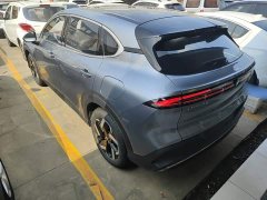 Baojun Yunhai 140km plug-in hybrid version - фото 5