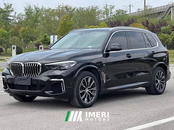 BMW X5 2022 xDrive30Li M Sport Package - автомобиль из Китая