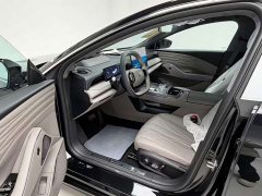 Geely Galaxy Star 8 130km EM-i flagship version - фото 13