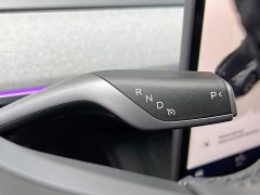 Tesla Model Y rear-wheel drive version - фото 18