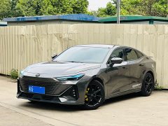 Changan UNI-V 1.5T premium - фото 2