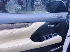Toyota Wilfa 2021 Crown Dual Engine 2.5L HV Extreme Edition - фото 5