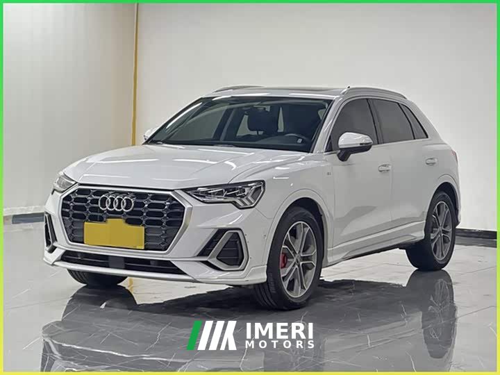 Audi Q3 40 TFSI Fashionable and Dynamic - автомобиль из Китая
