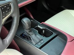Lexus ES 300h Premium Edition - фото 15