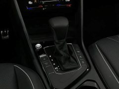 Volkswagen Tiguan L 330TSI automatic two-wheel drive R-Line version - фото 13