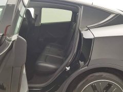 Tesla Model Y rear-wheel drive version - фото 15