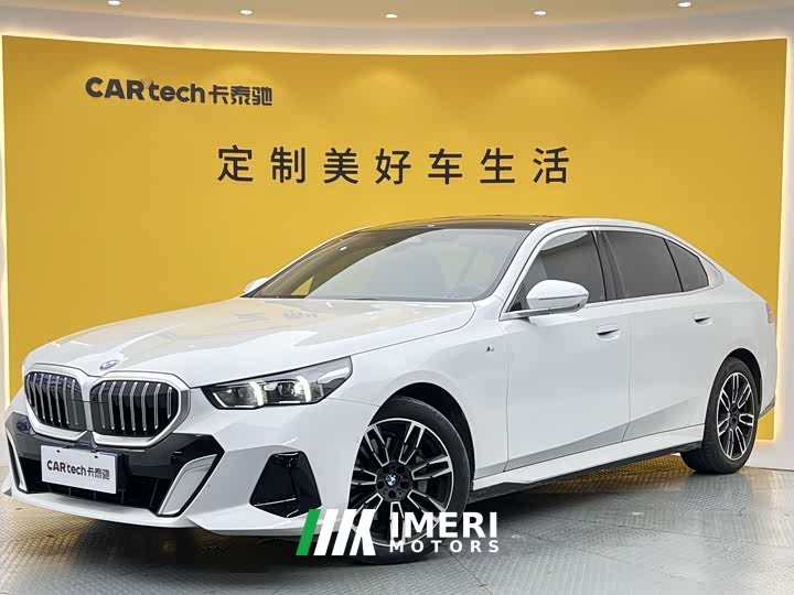 BMW 5 Series 530Li xDrive M Sports Package - автомобиль из Китая