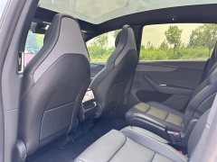 Tesla Model Y L 2025 long-range all-wheel drive version - фото 8