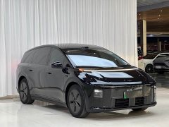 Li Auto Ideal i8 2025 Standard Edition - фото 3