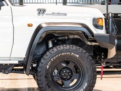 Toyota Land Cruiser (imported) LC76 4.0L automatic - фото 5