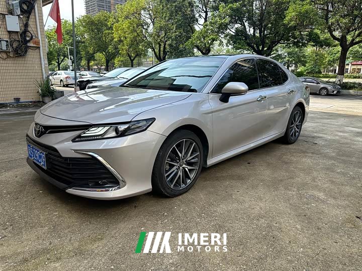 Geely 2.5G Luxury Edition - автомобиль из Китая