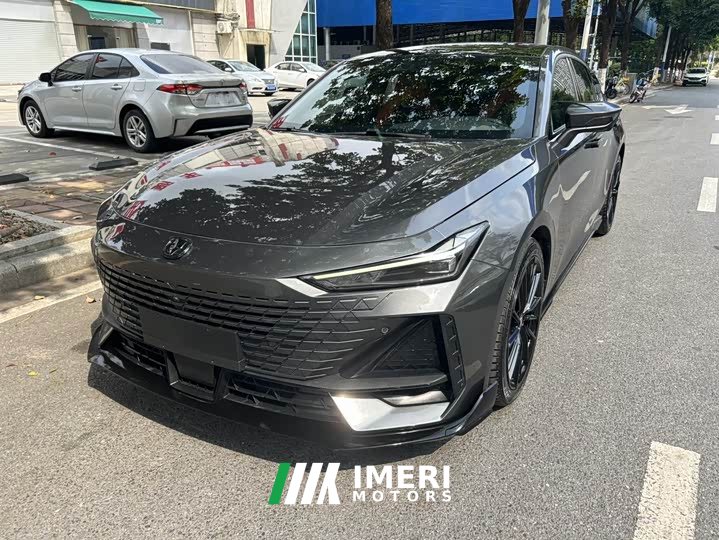 Changan UNI-V 1.5T sports version - автомобиль из Китая