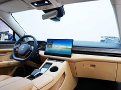 AITO Wenjie M5 extended range four-wheel drive ultimate version - фото 8