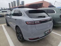 AITO Wenjie M5 extended range Ultra rear-wheel drive version - фото 7