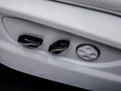 Voyah Lantu Dreamer PHEV four-wheel drive flagship Qiankun version - фото 14