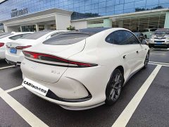 IM Motors Zhiji L6 Max Standard Edition - фото 6
