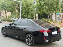 BMW 5 Series 530Li Leading M Sports Package - фото 5