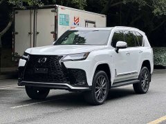 Lexus LX 600 - фото 1