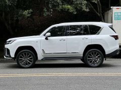 Lexus LX 600 - фото 4