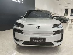 Denza N9 flagship - фото 1