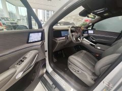 Denza N9 flagship - фото 4