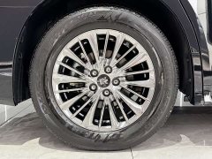 Toyota Wilfa 2021 Crown Dual Engine 2.5L HV Extreme Edition - фото 13