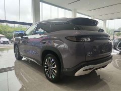 BYD Song Ultra EV 710KM Transcendent Type - фото 7