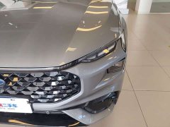 Ford Mondeo 2.0T E-hybrid sports version ST-Line - фото 6