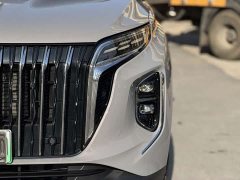 Hongqi HS7 PHEV 2.0T PHEV four-wheel drive flag collar version 6 seats - фото 2