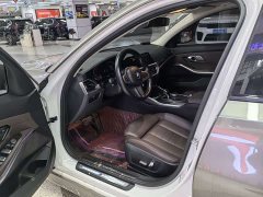 BMW 3 Series 325Li M Sports Package - фото 4